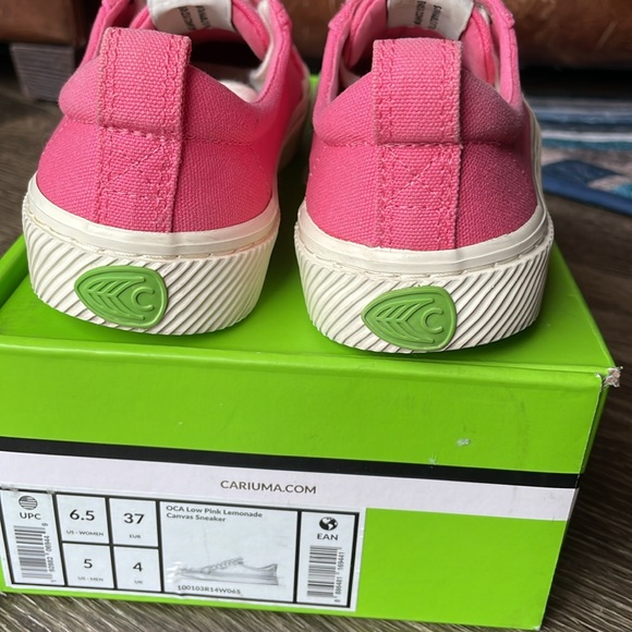 Cariuma OCA Low Sneaker Pink Lemonade 6.5 - Picture 3 of 6
